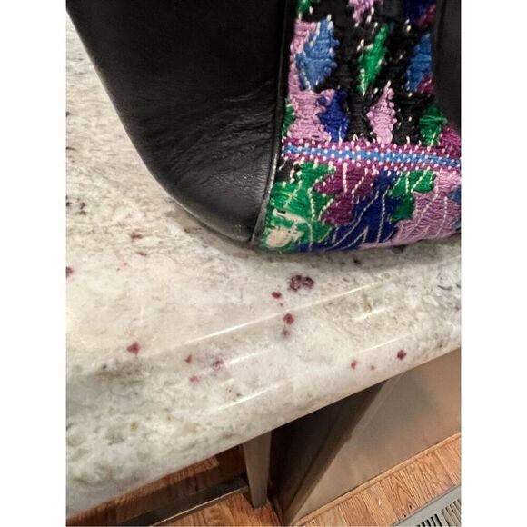 Black Heavily Embroidered Bird Motif Tote Style Bag - Picture 8 of 10